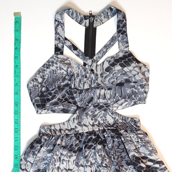 Revolve StyleStalker Chiffon Caged Bodice Maxi Dress Snakeskin Print Size 0 - Picture 13 of 14
